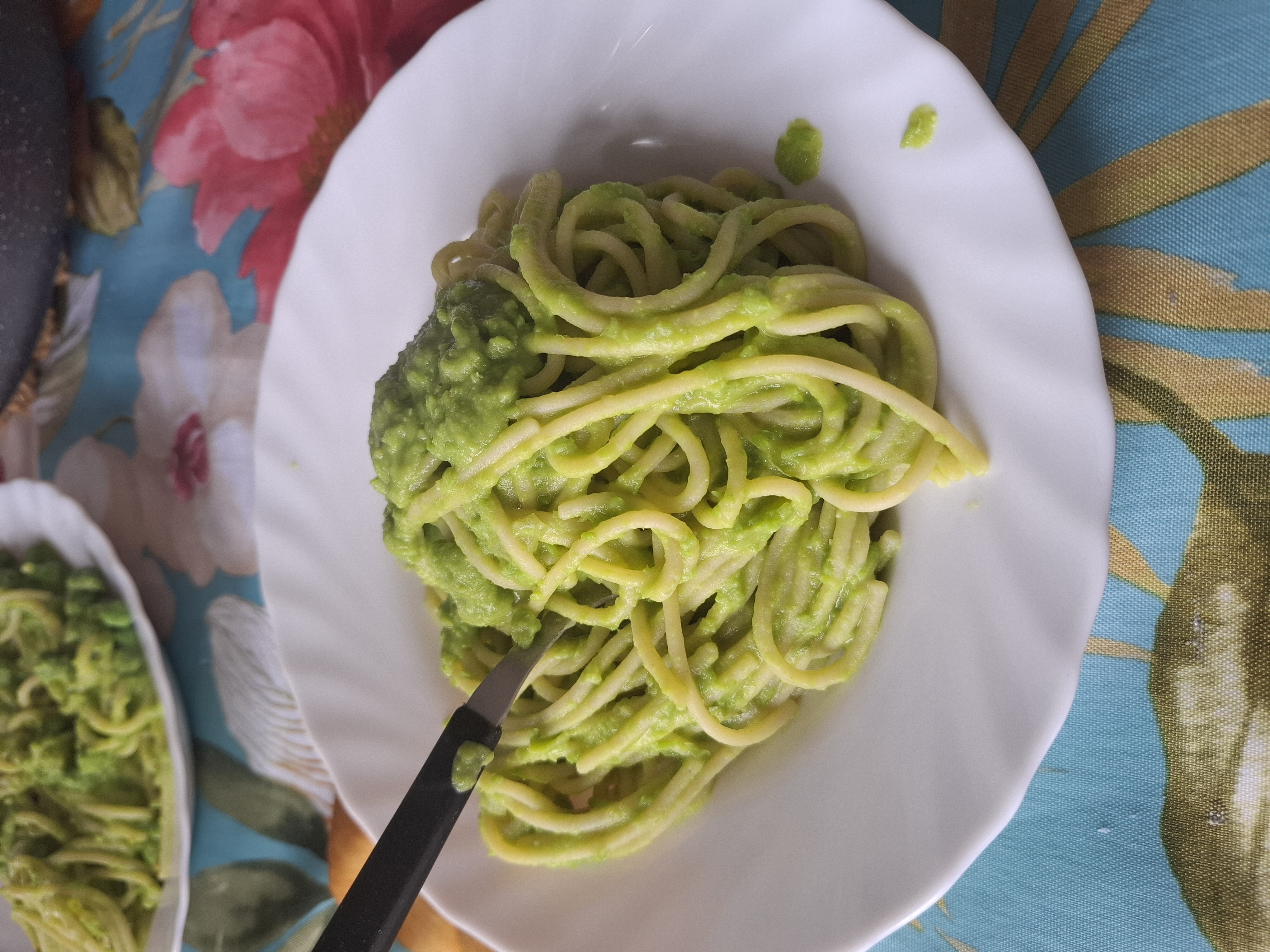 Spaghetti con piselli
